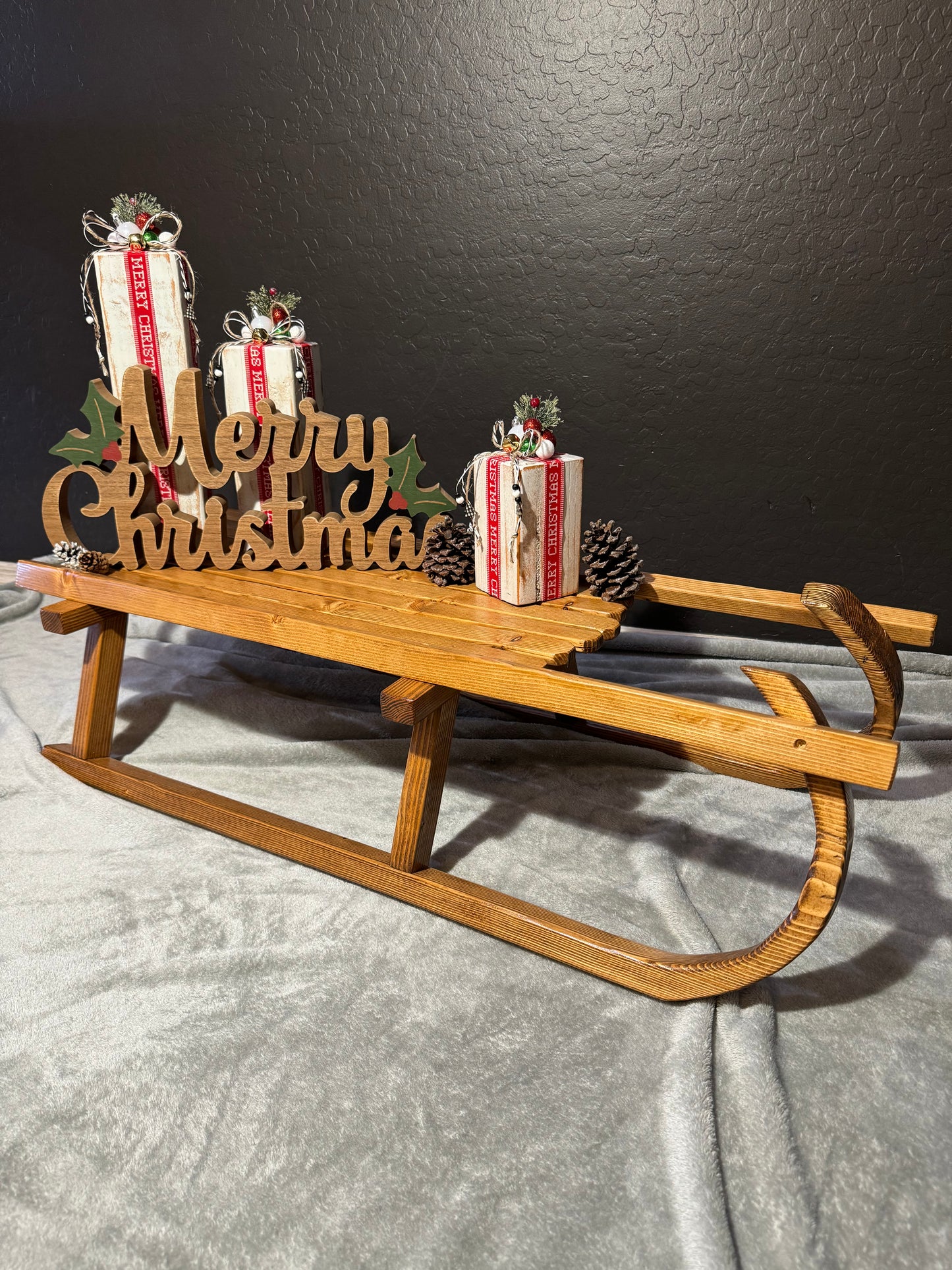 Distressed White Christmas Gift Decor Set